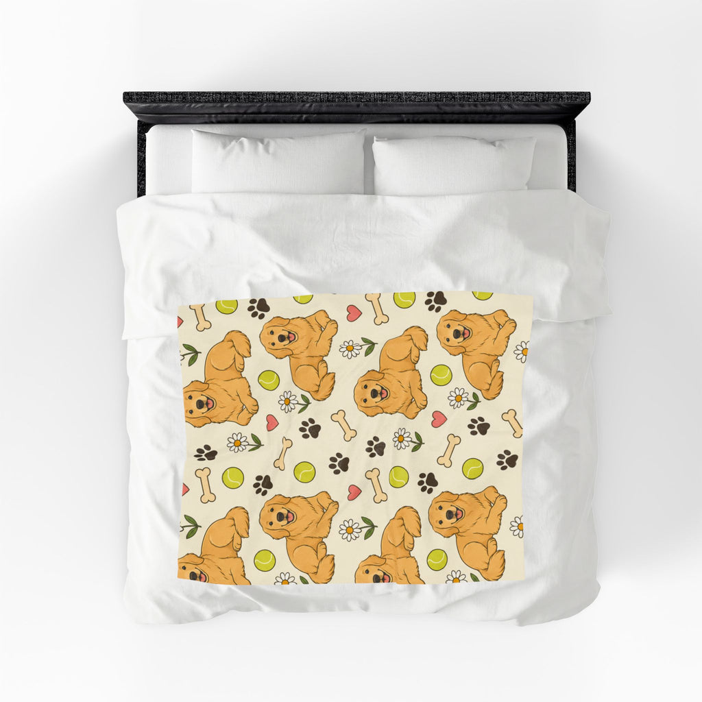 Golden Retriever Pattern Velveteen Plush Blanket — Cute Dog, Paw & Toy Design