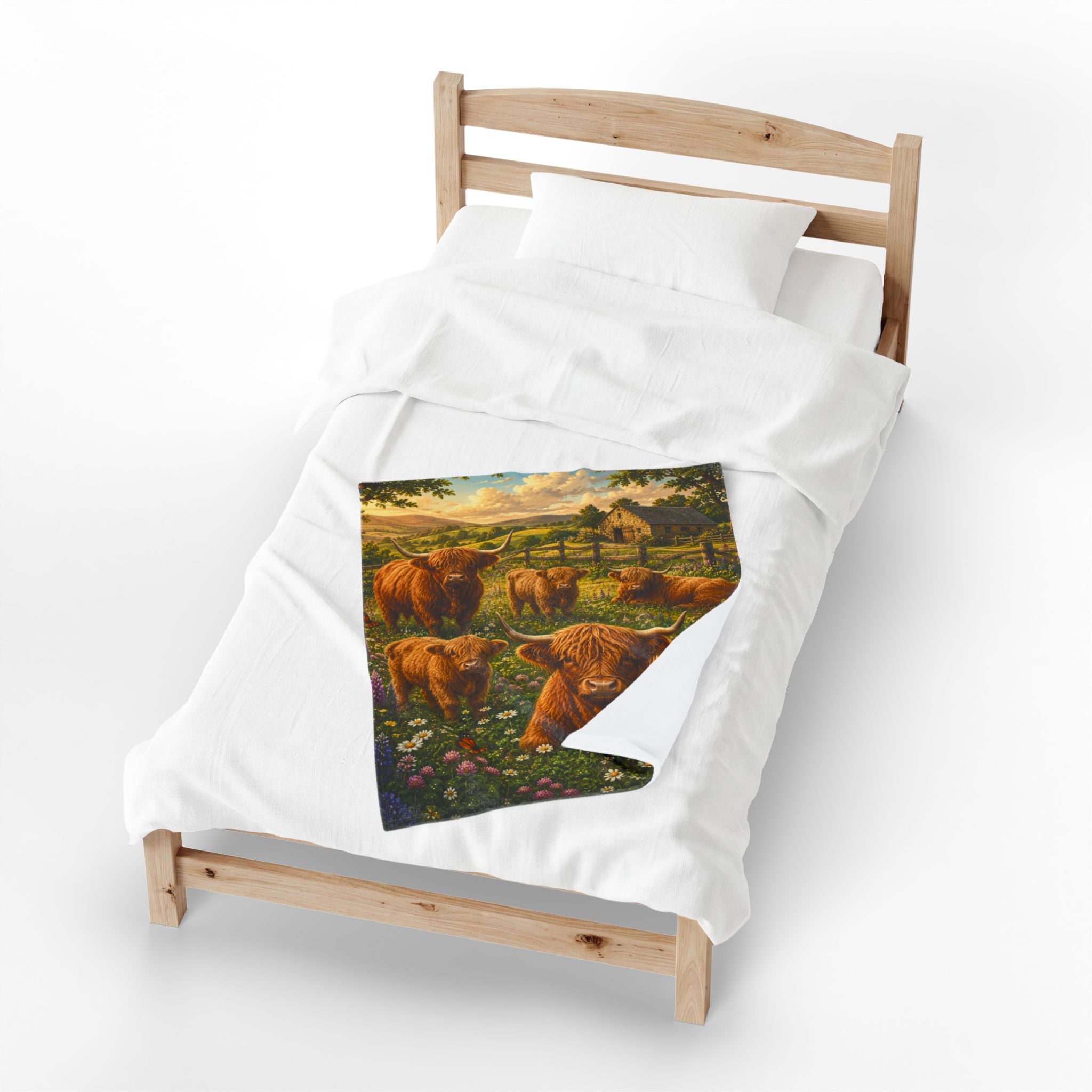 Highland Cattle Velveteen Plush Blanket — Cozy Farmhouse Throw with Highland Cow Family Design