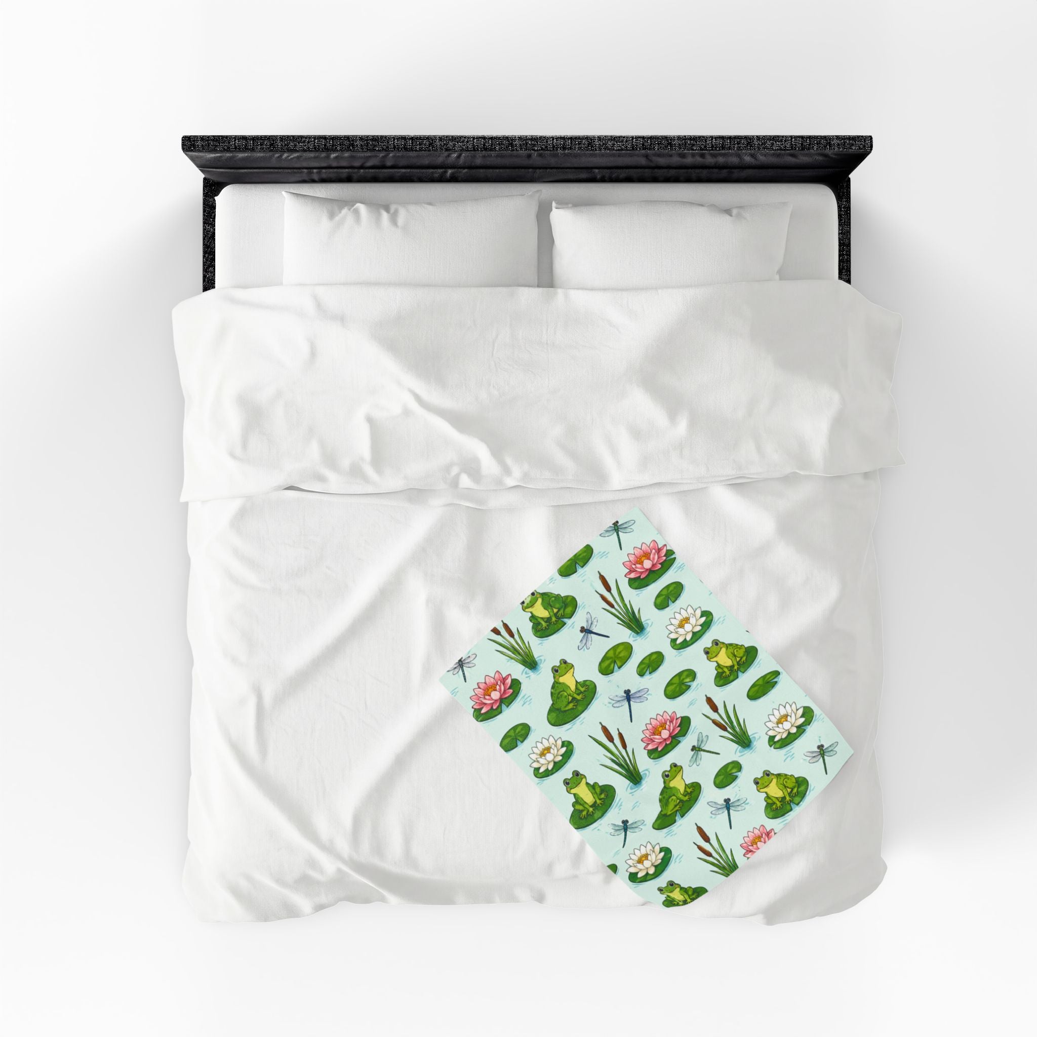 Frog Pond Velveteen Plush Blanket — Cute Lily Pad & Dragonfly Throw