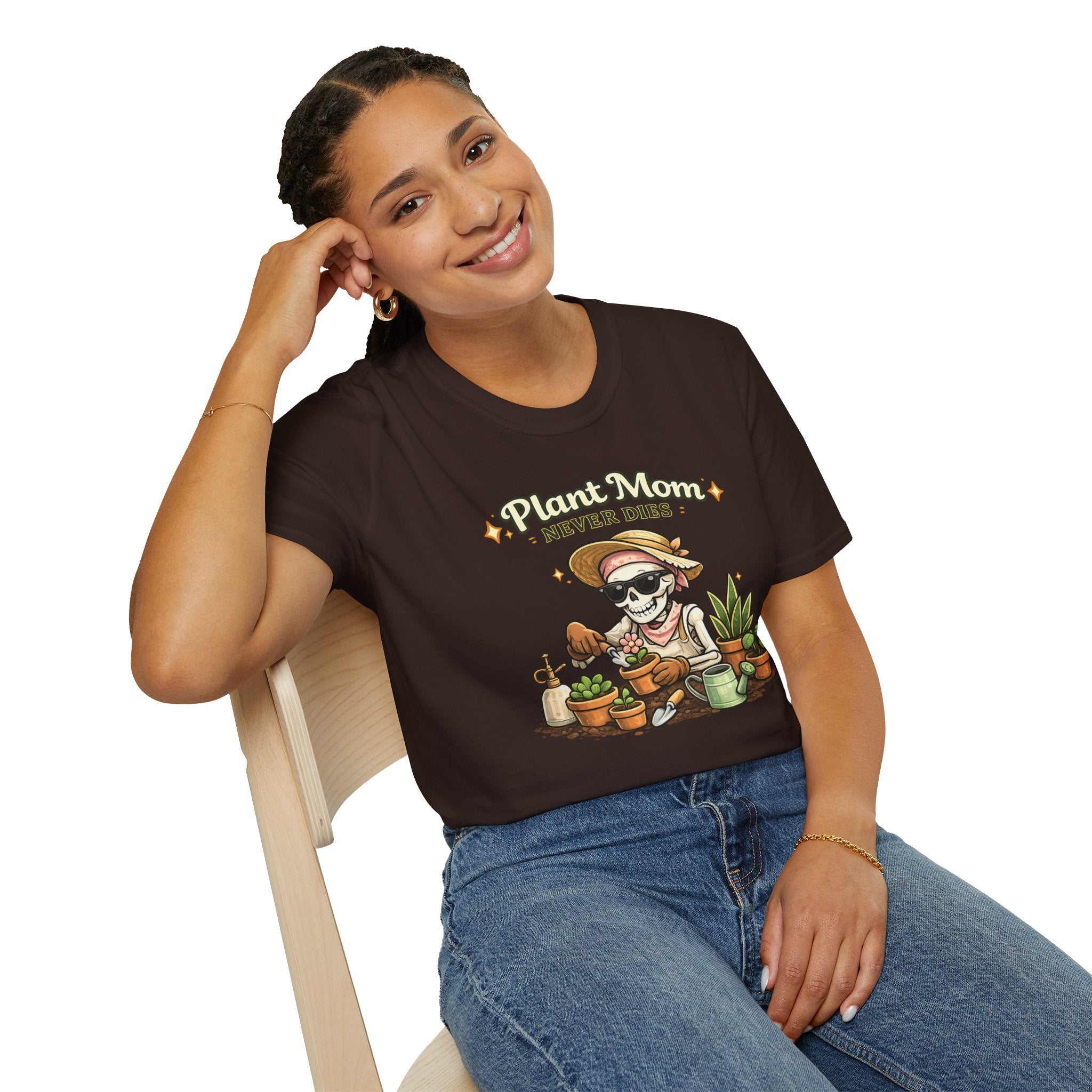Plant Mom Never Dies T-Shirt — Funny Skeleton Gardener Tee for Plant Lovers