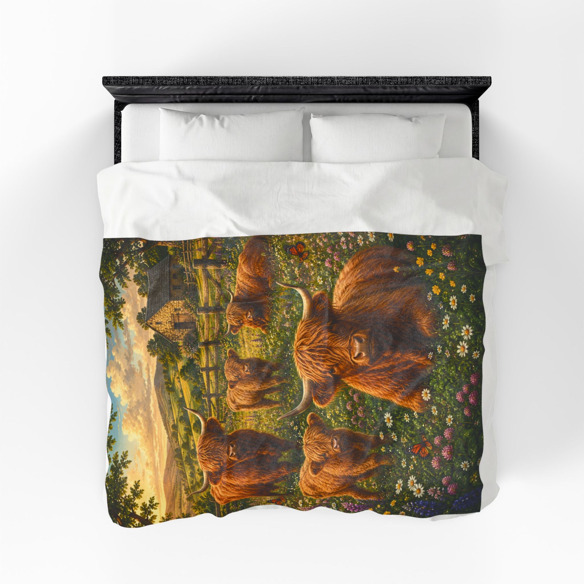 Highland Cattle Velveteen Plush Blanket — Cozy Farmhouse Throw with Highland Cow Family Design
