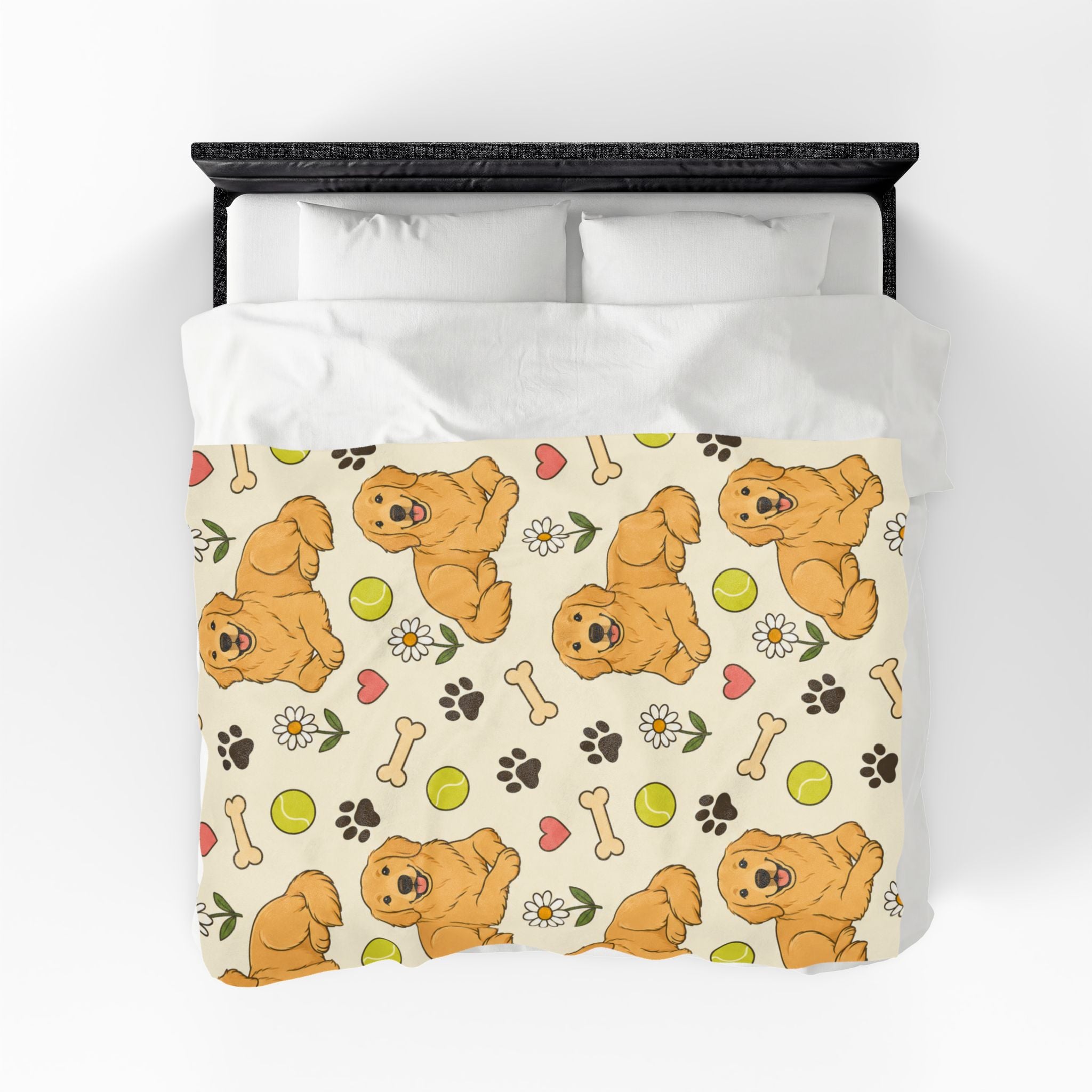 Golden Retriever Pattern Velveteen Plush Blanket — Cute Dog, Paw & Toy Design