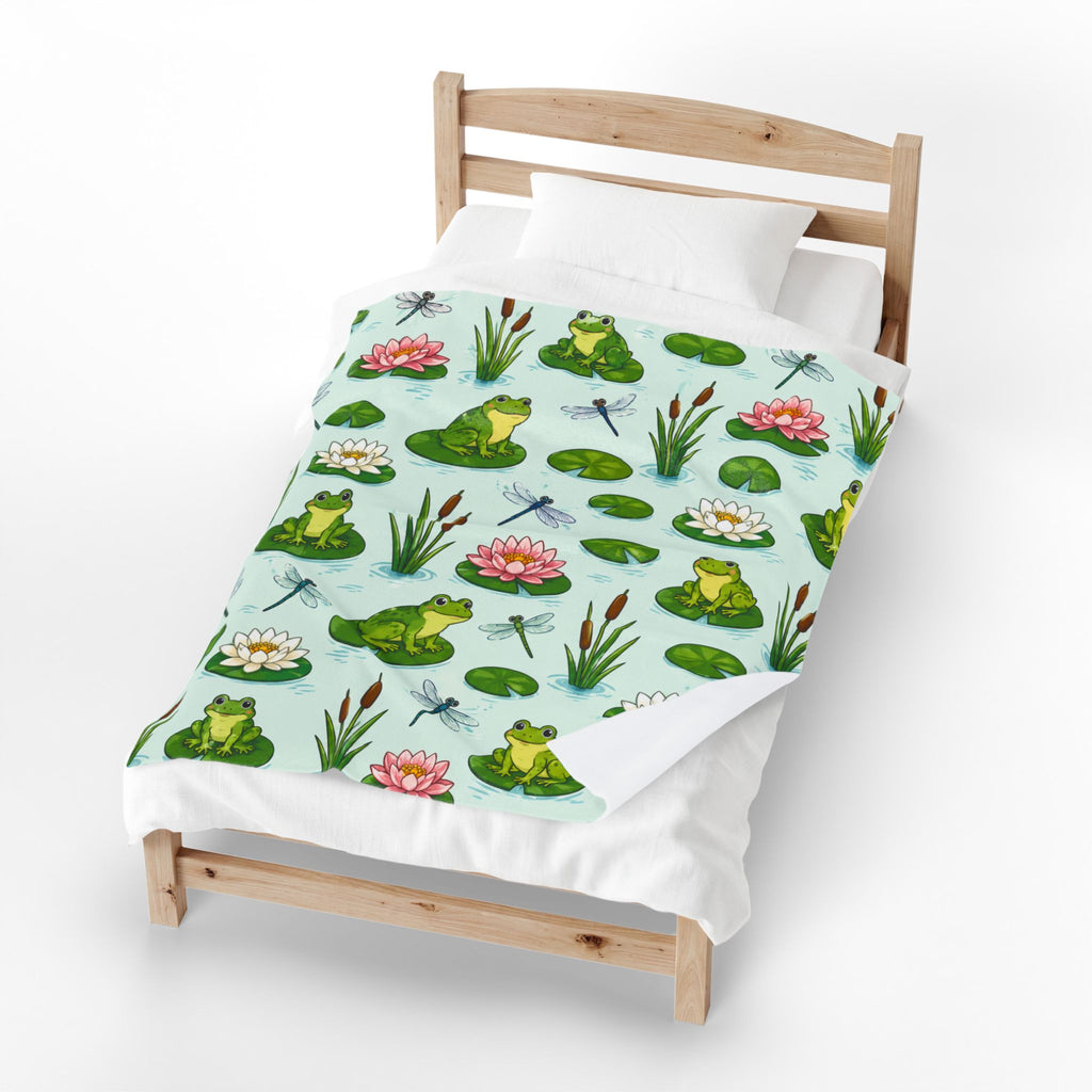 Frog Pond Velveteen Plush Blanket — Cute Lily Pad & Dragonfly Throw