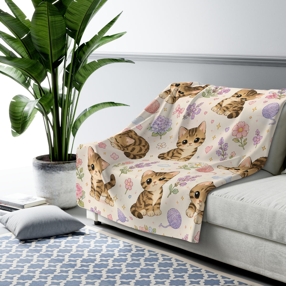Cute Kitten Sherpa Blanket — Soft Fleece Cat Print Throw for Cozy Lounging & Gifts